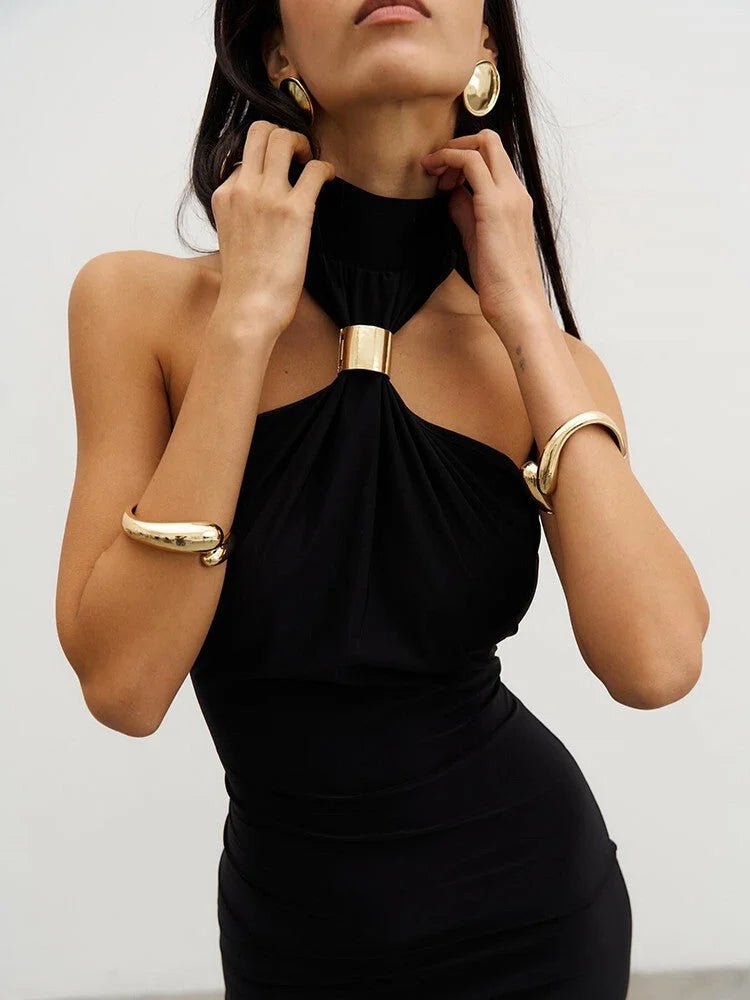 Chic Halter Neck Maxi Dress - Effortless Glamour - HalleBeauty